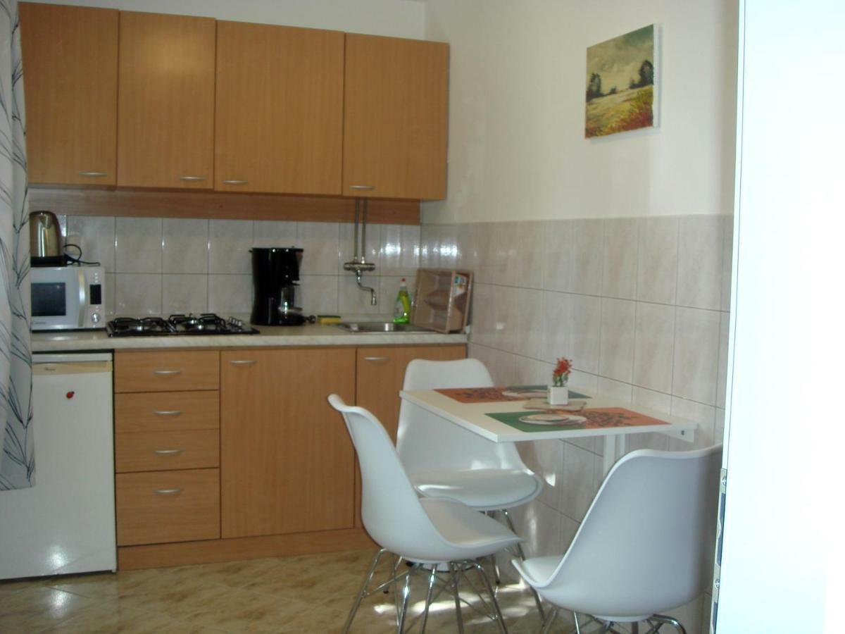 App Ivan Junior Selce Exterior photo